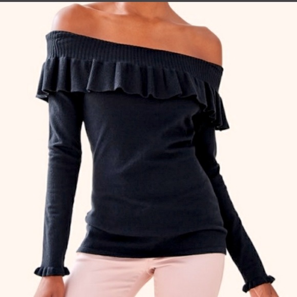 Lilly Pulitzer Sweaters - Lilly Pulitzer Black Siesta Sweater NEW 🔥